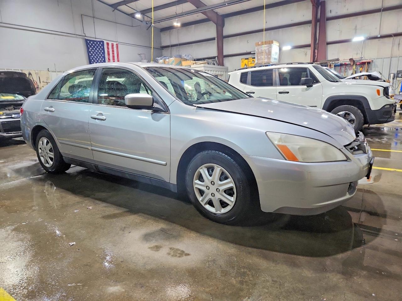 2003 HONDA ACCORD LX photo 4