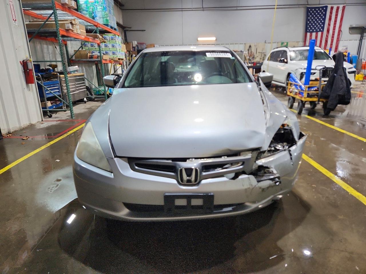 2003 HONDA ACCORD LX photo 5