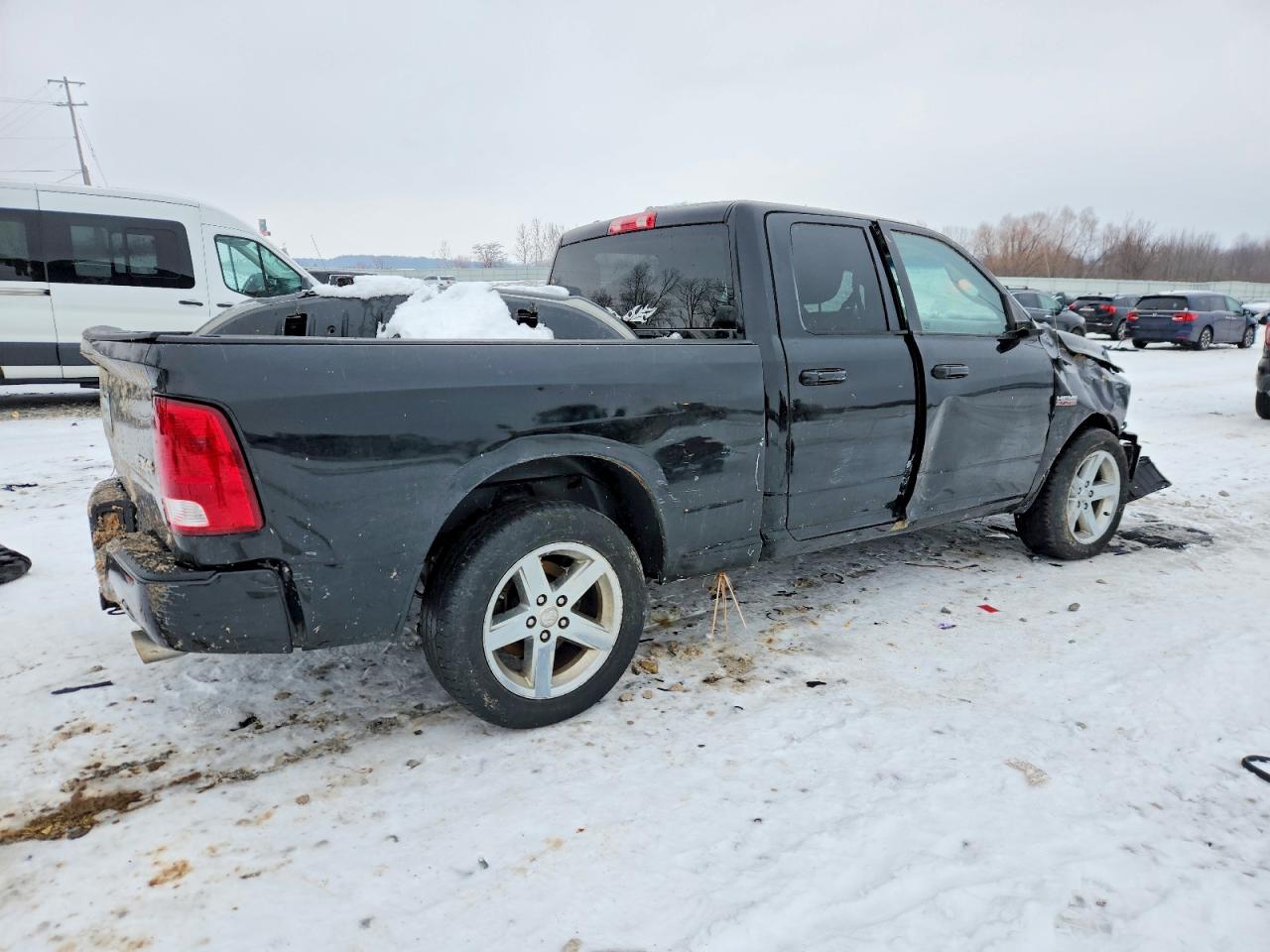 2014 RAM 1500 ST photo 5
