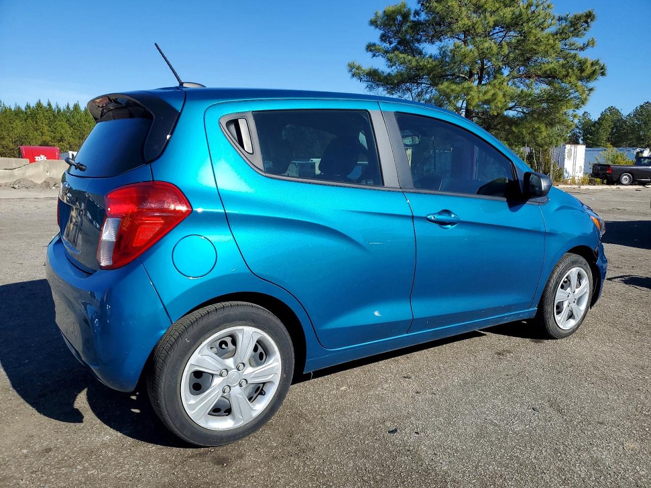 2020 CHEVROLET SPARK LS photo 3