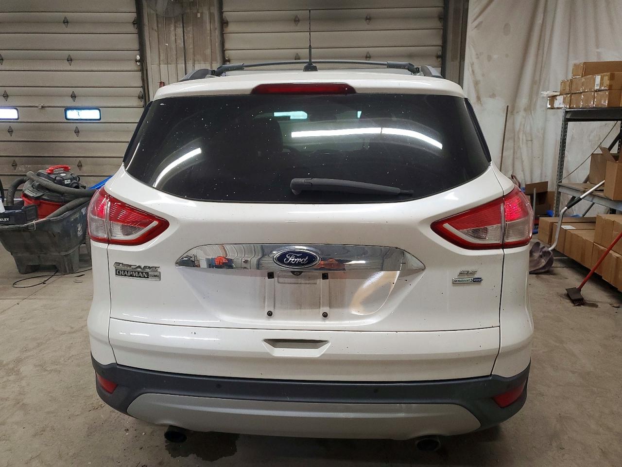 2015 FORD ESCAPE SE photo 16