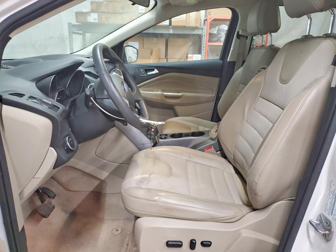 2015 FORD ESCAPE SE photo 19