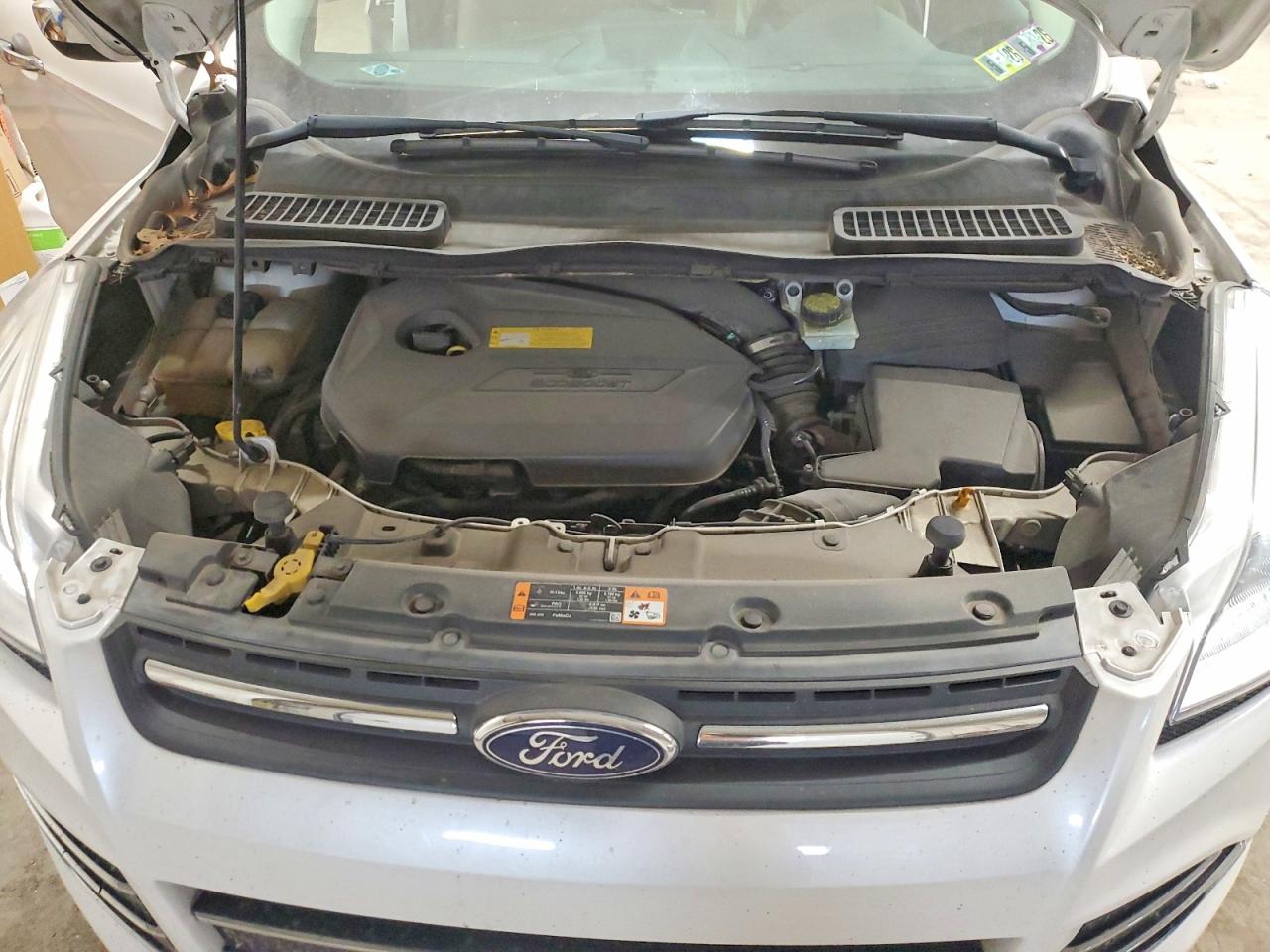 2015 FORD ESCAPE SE photo 31
