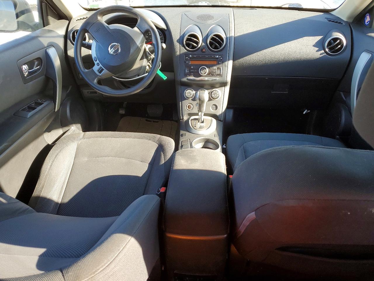 2013 NISSAN ROGUE S photo 8