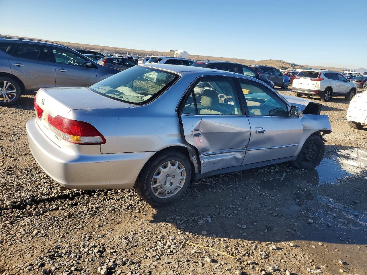 2002 HONDA ACCORD LX photo 5