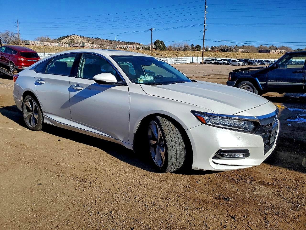 2018 HONDA ACCORD TOURING photo 7