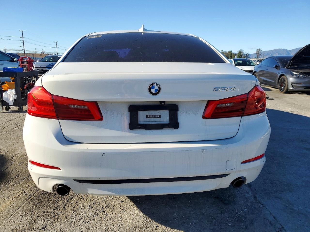 2019 BMW 530 I photo 16