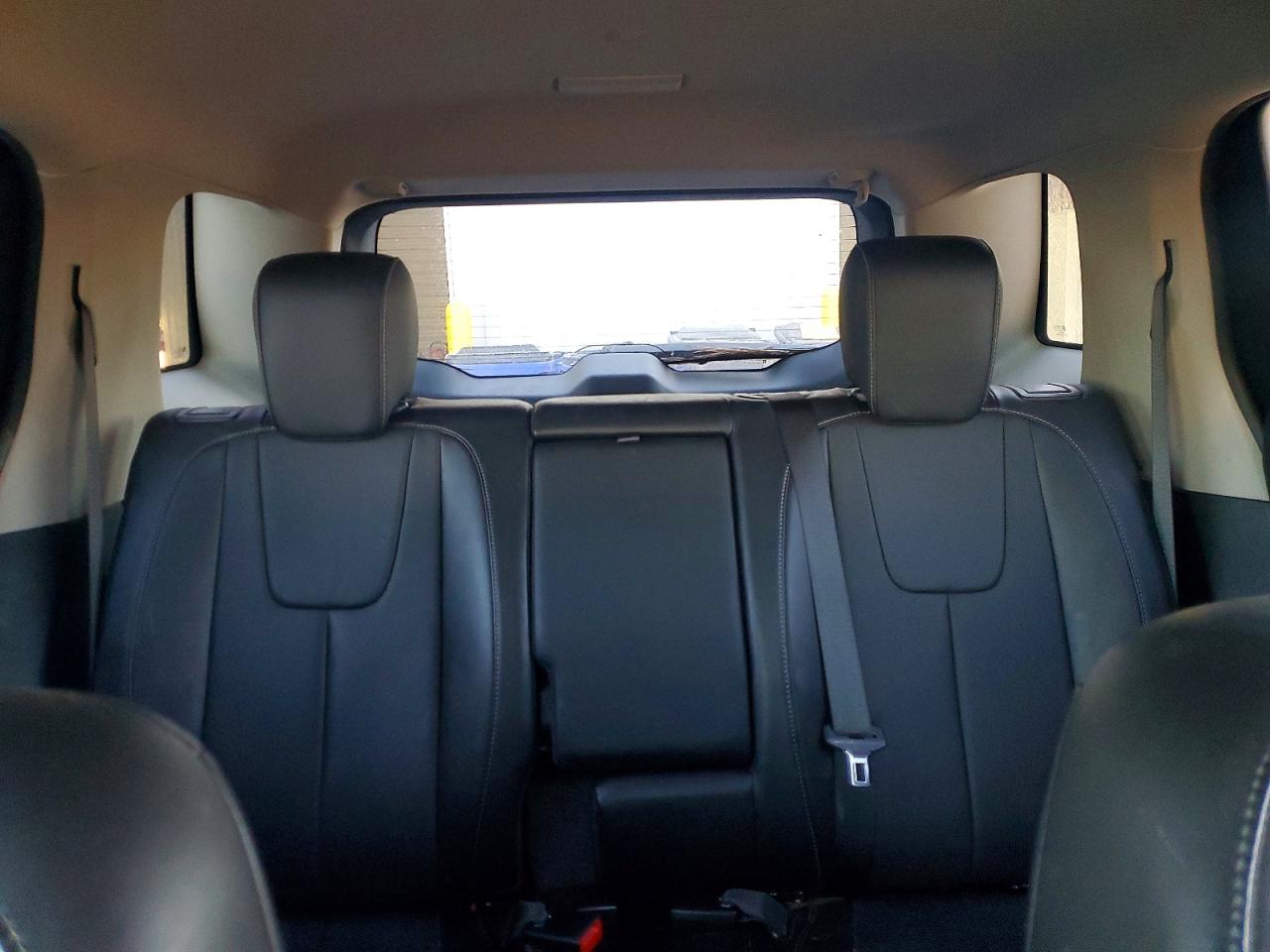 2017 GMC TERRAIN DENALI photo 10