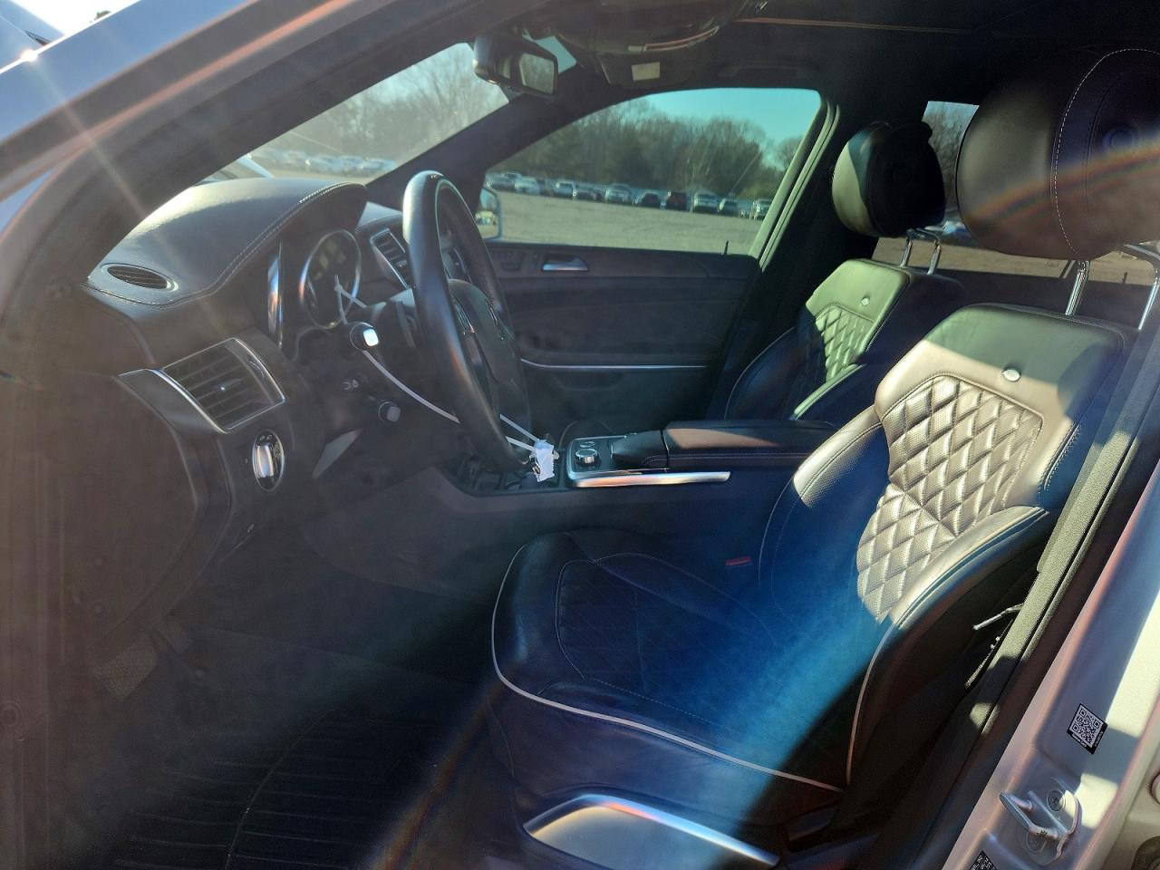 2015 MERCEDES-BENZ GL 550 4MATIC photo 7