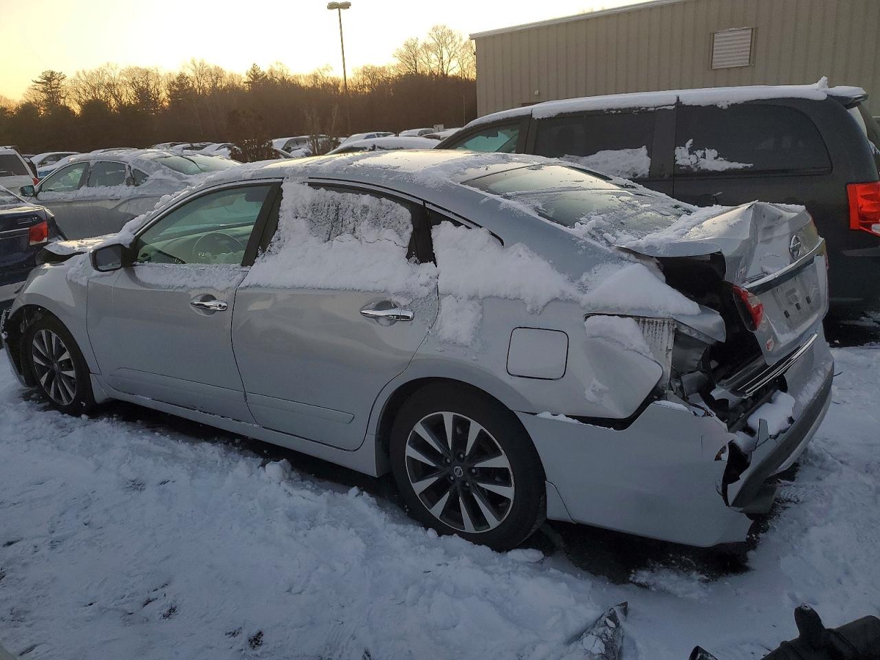 2017 NISSAN ALTIMA 2.5 photo 2