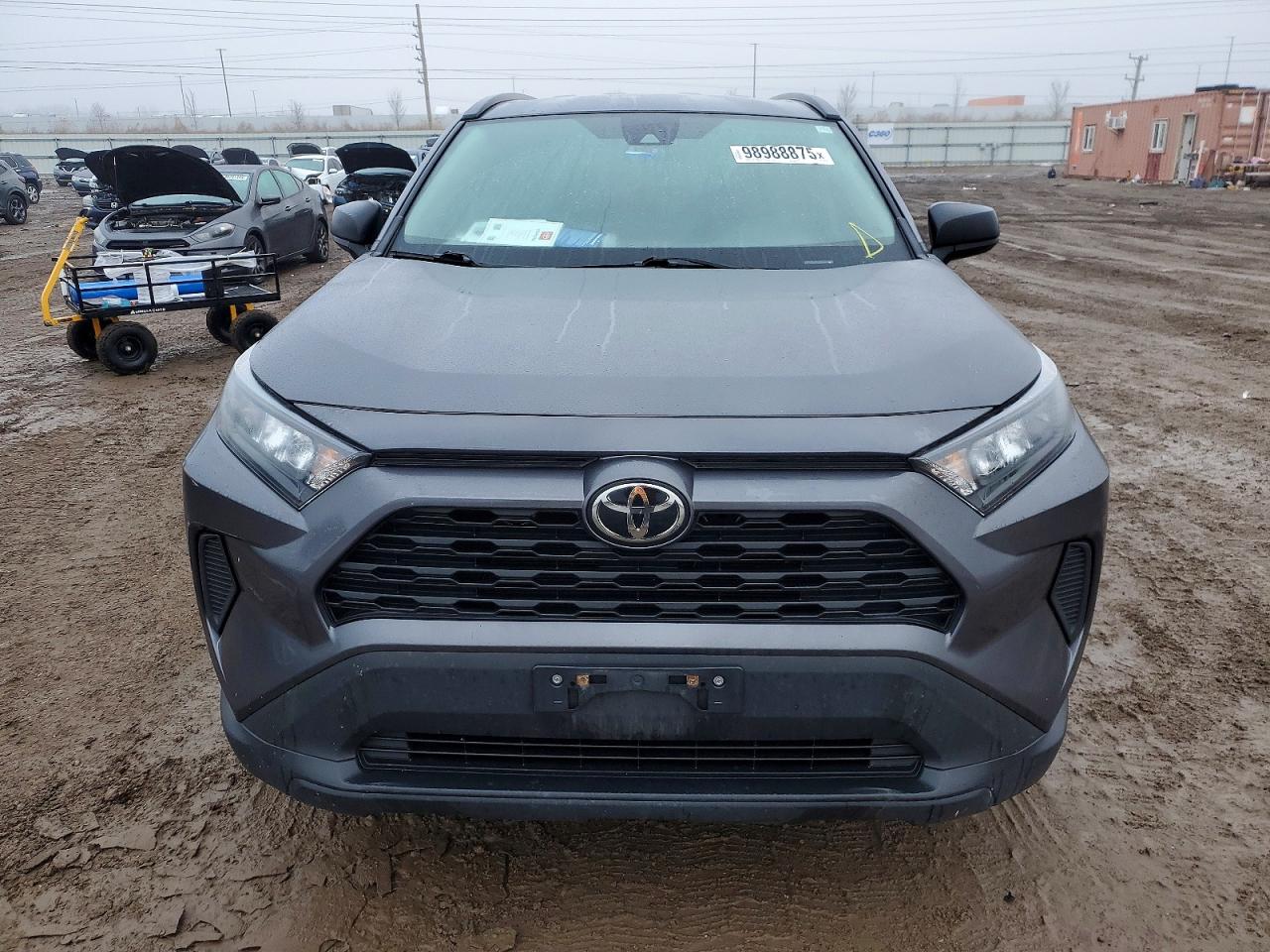 2021 TOYOTA RAV4 LE photo 9