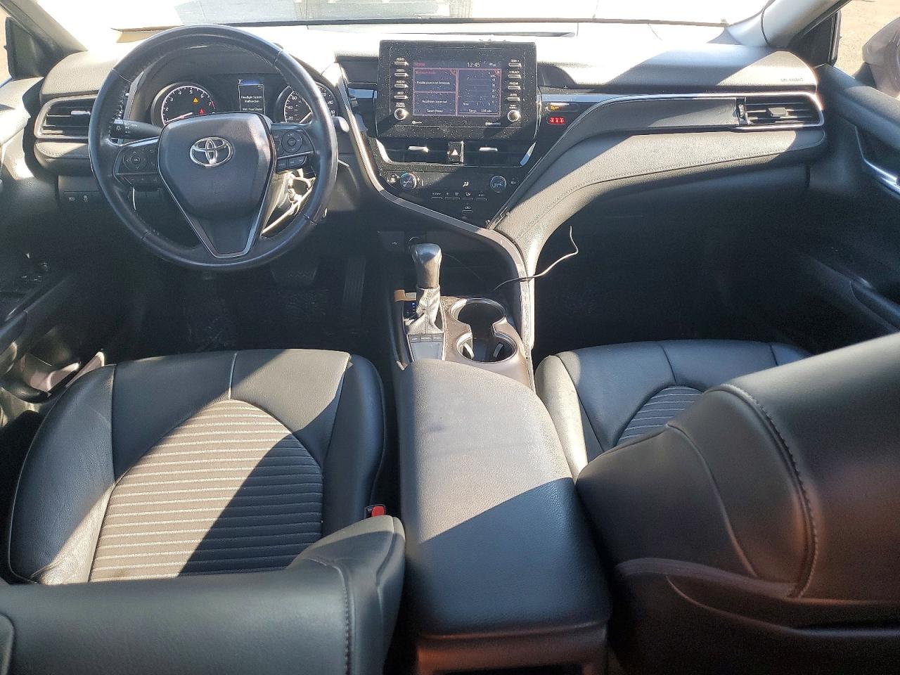 2023 TOYOTA CAMRY photo 15