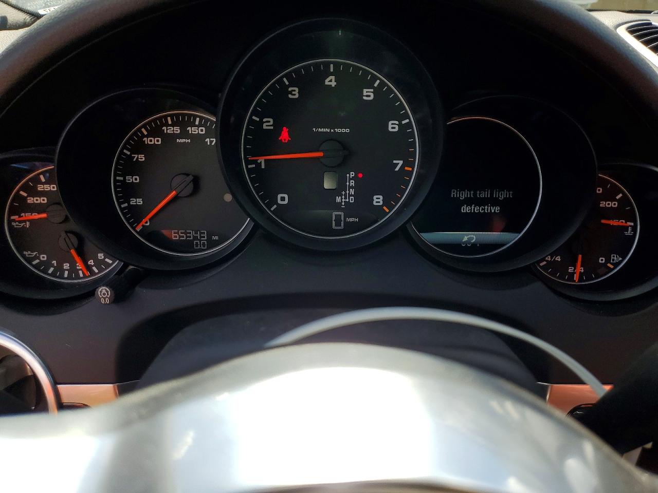 2018 PORSCHE CAYENNE photo 9