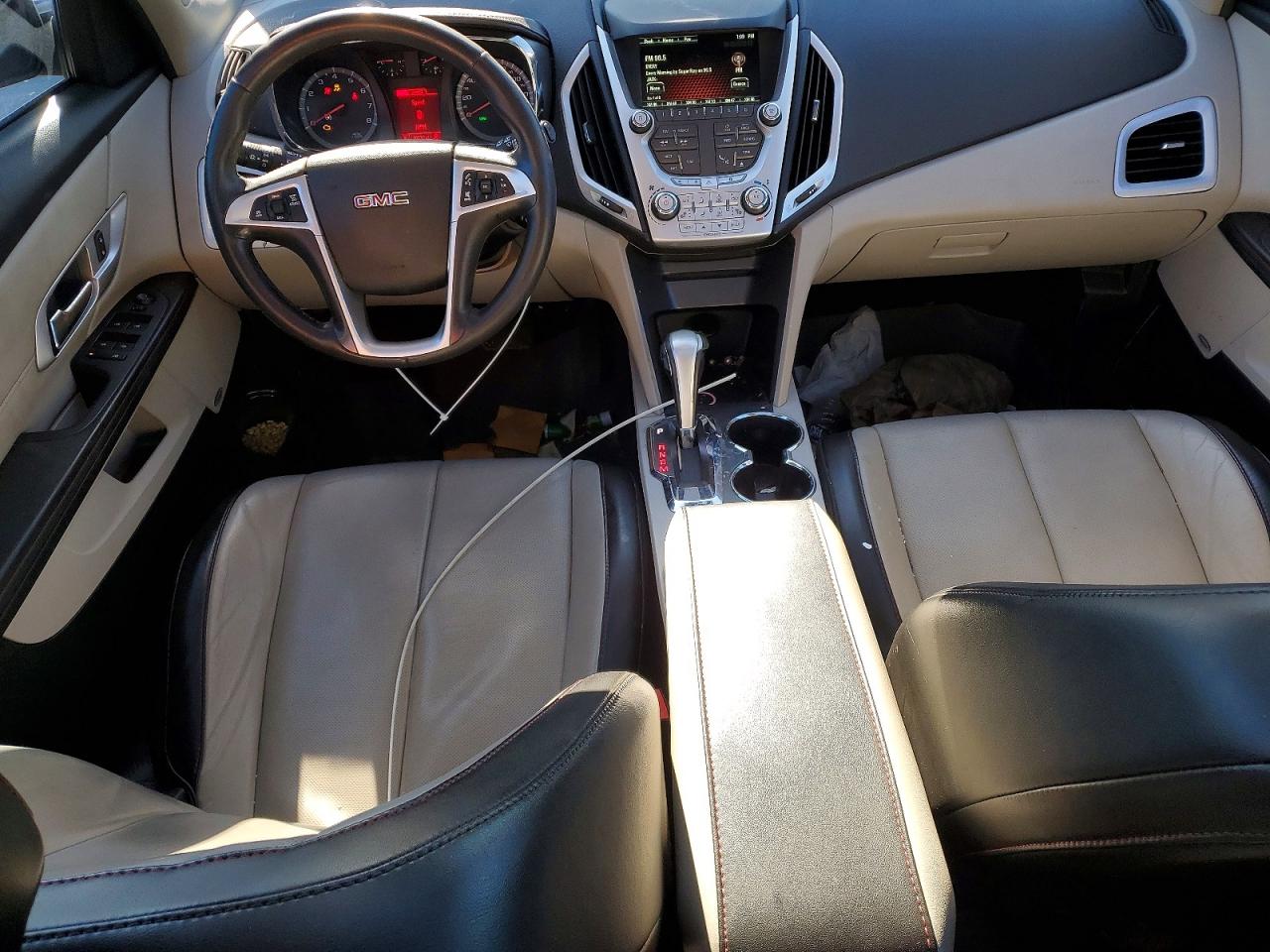 2015 GMC TERRAIN SLT photo 22