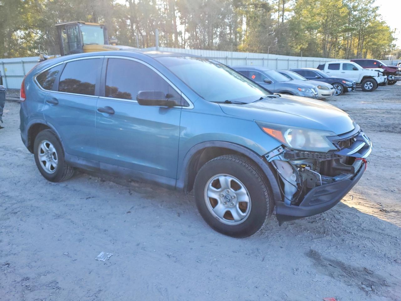 2013 HONDA CR-V LX photo 4