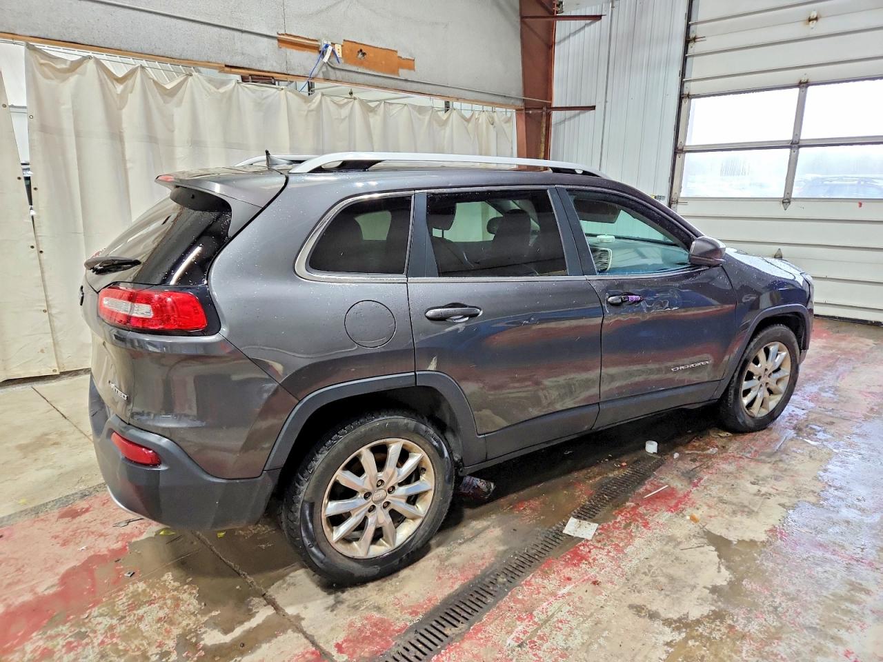 2016 JEEP CHEROKEE LIMITED photo 3
