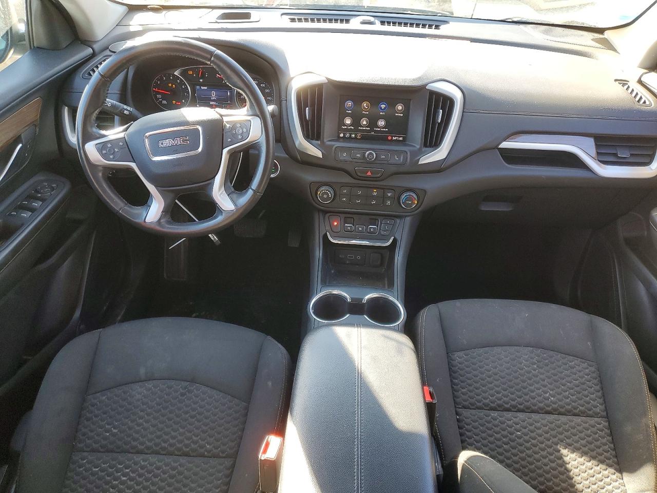 2020 GMC TERRAIN SLE photo 8