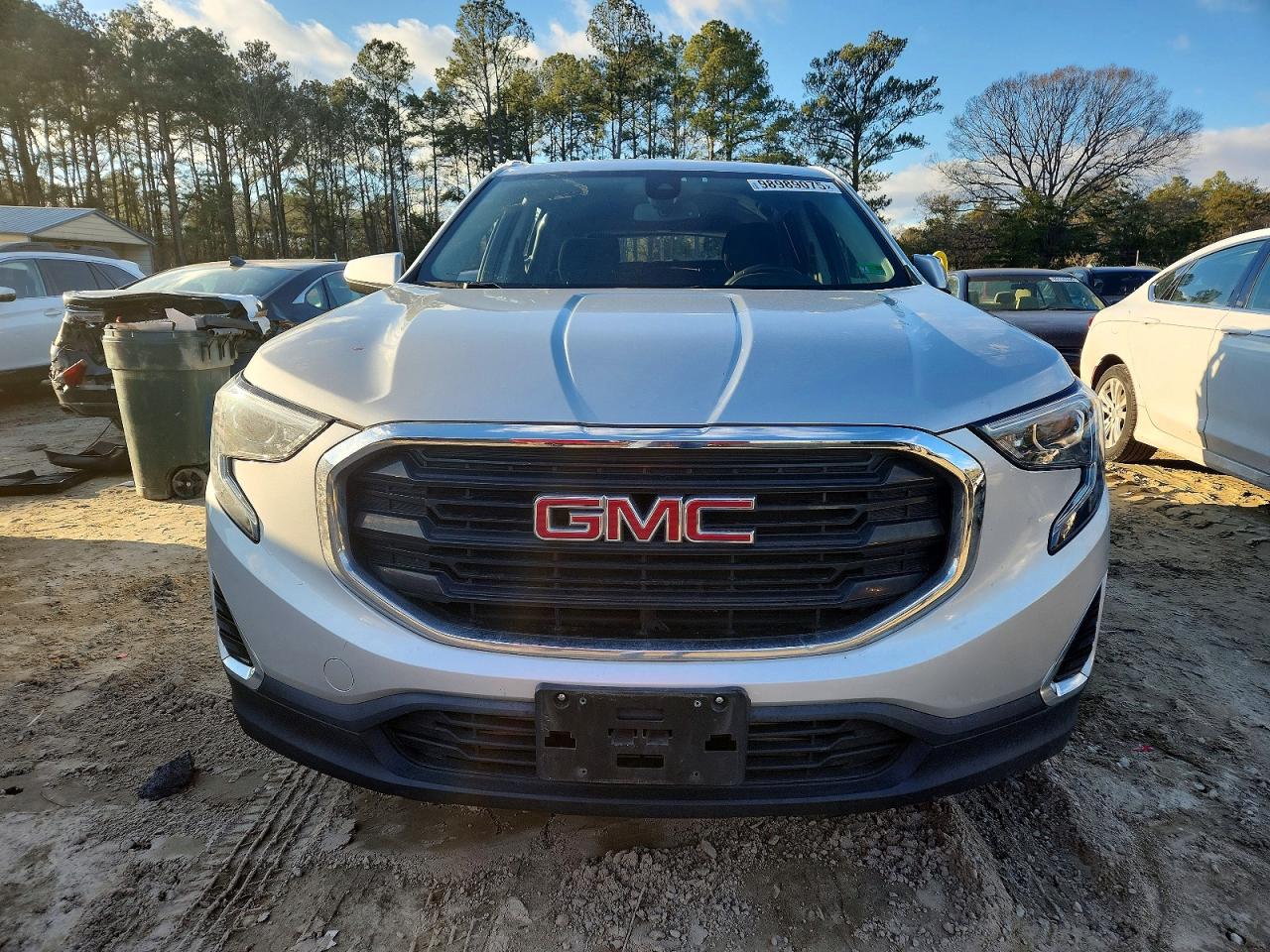2020 GMC TERRAIN SLE photo 5