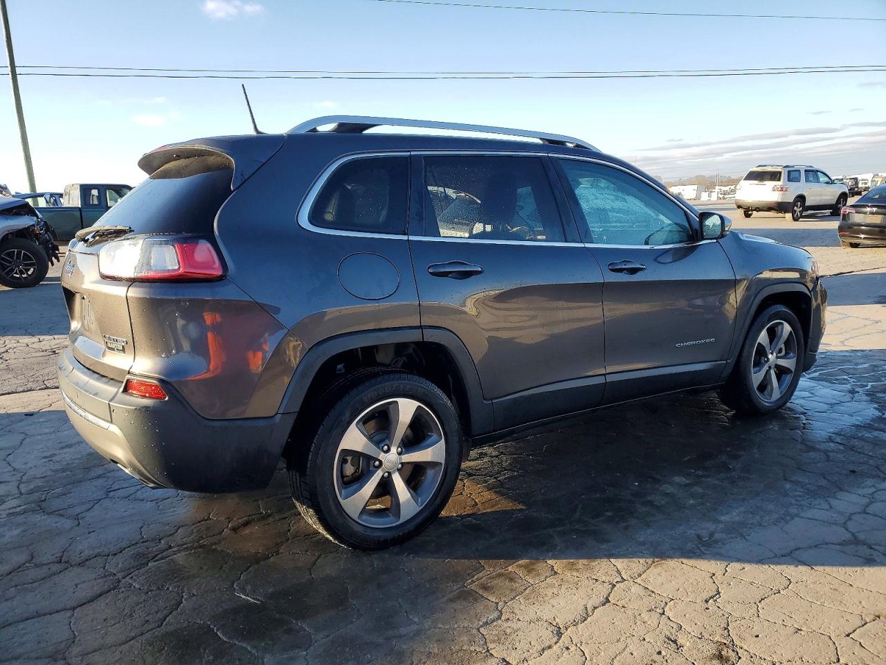 2019 JEEP CHEROKEE LIMITED photo 3