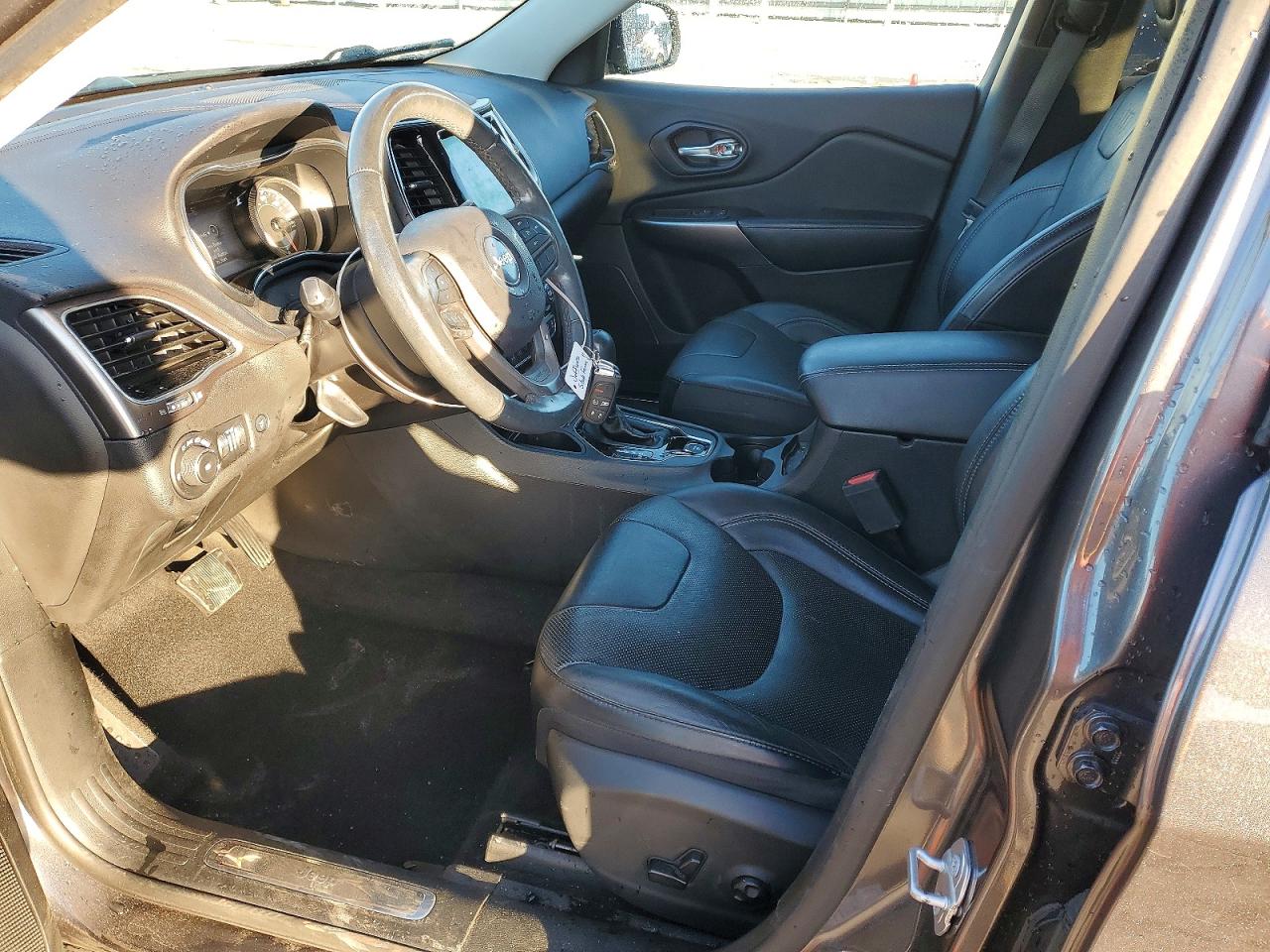 2019 JEEP CHEROKEE LIMITED photo 7