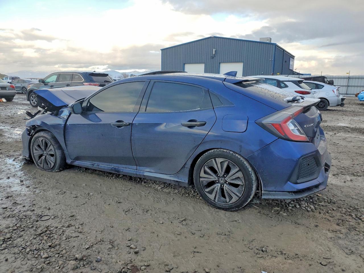 2017 HONDA CIVIC EX photo 2