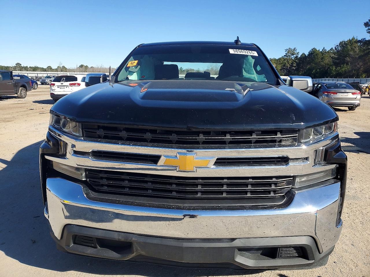 2020 CHEVROLET SILVERADO C1500 LT photo 5