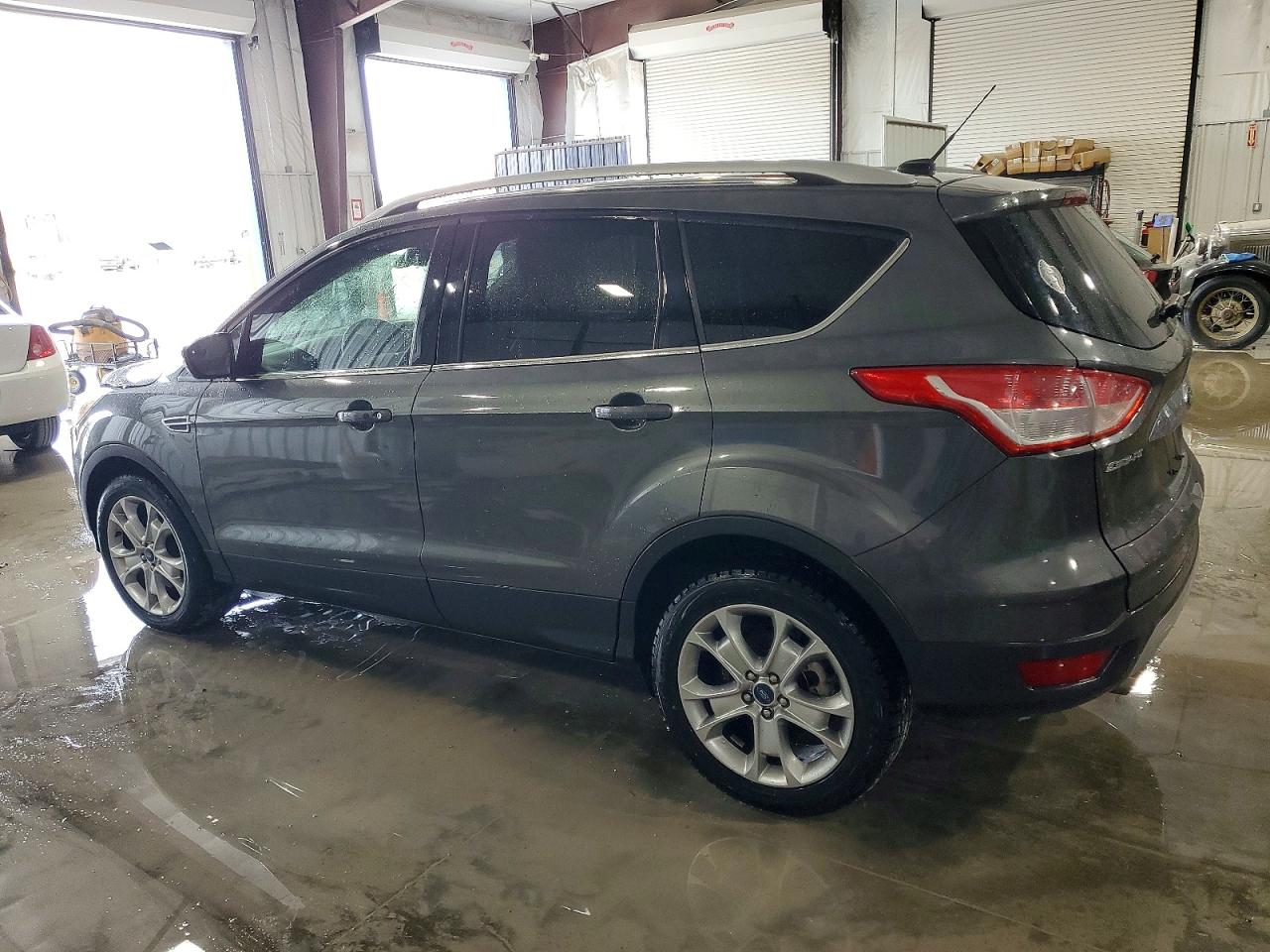2015 FORD ESCAPE TITANIUM photo 2