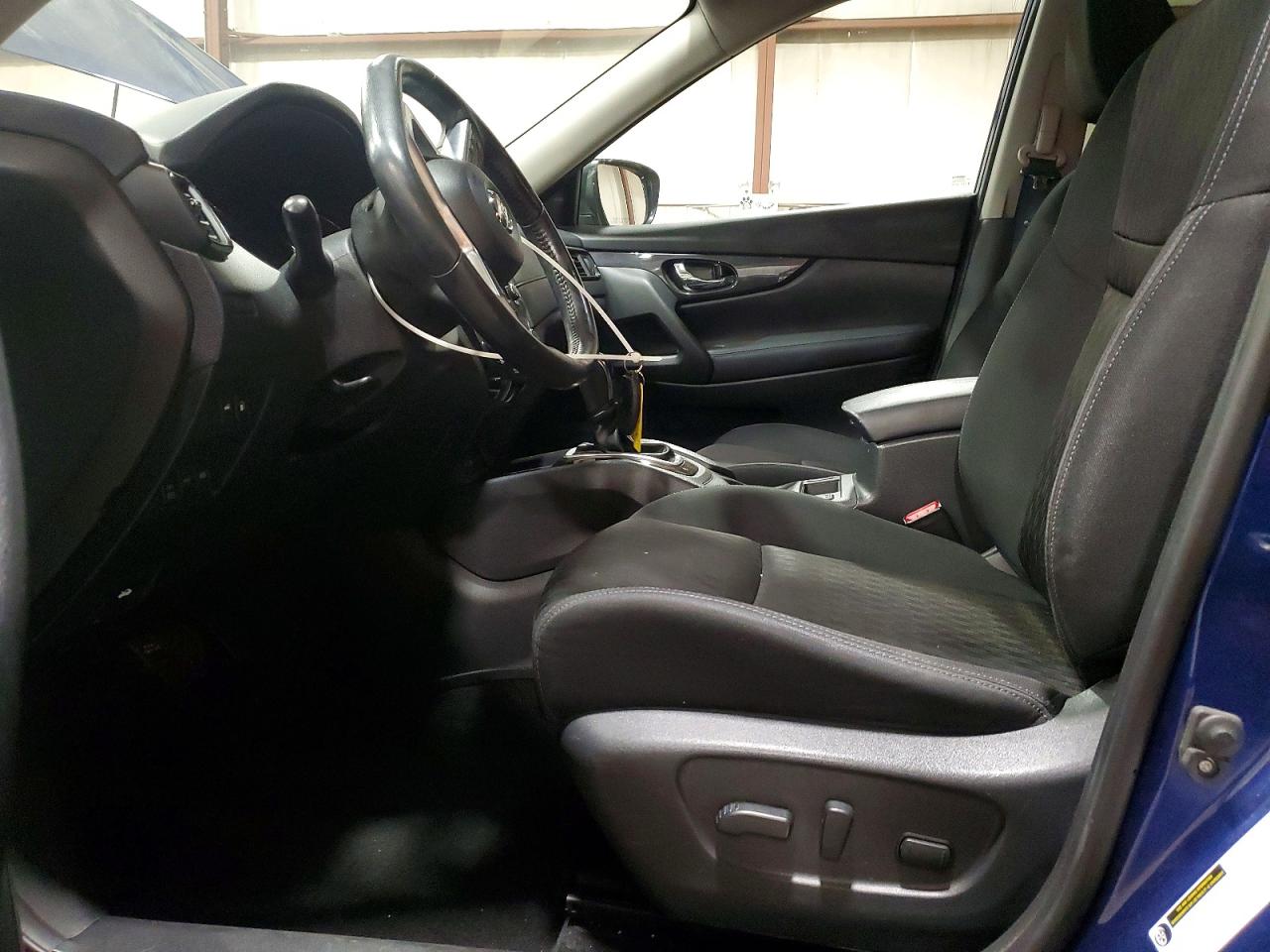 2018 NISSAN ROGUE S photo 7