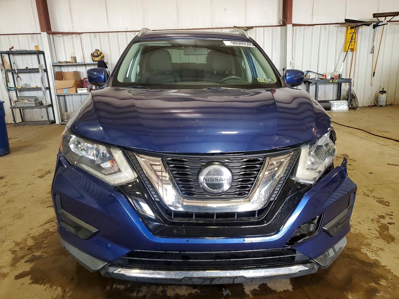 2018 NISSAN ROGUE S photo 5