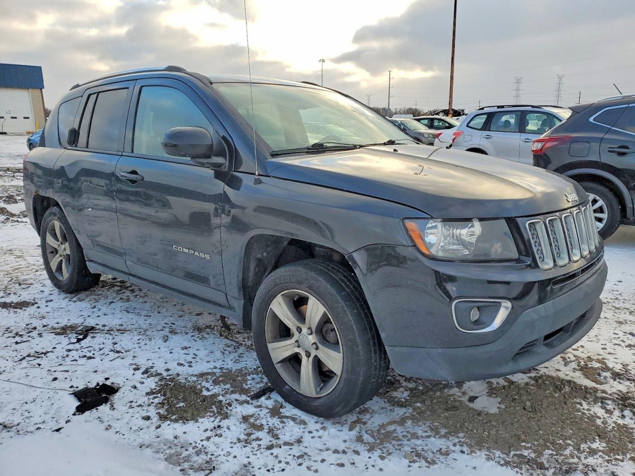 2016 JEEP COMPASS LATITUDE photo 4