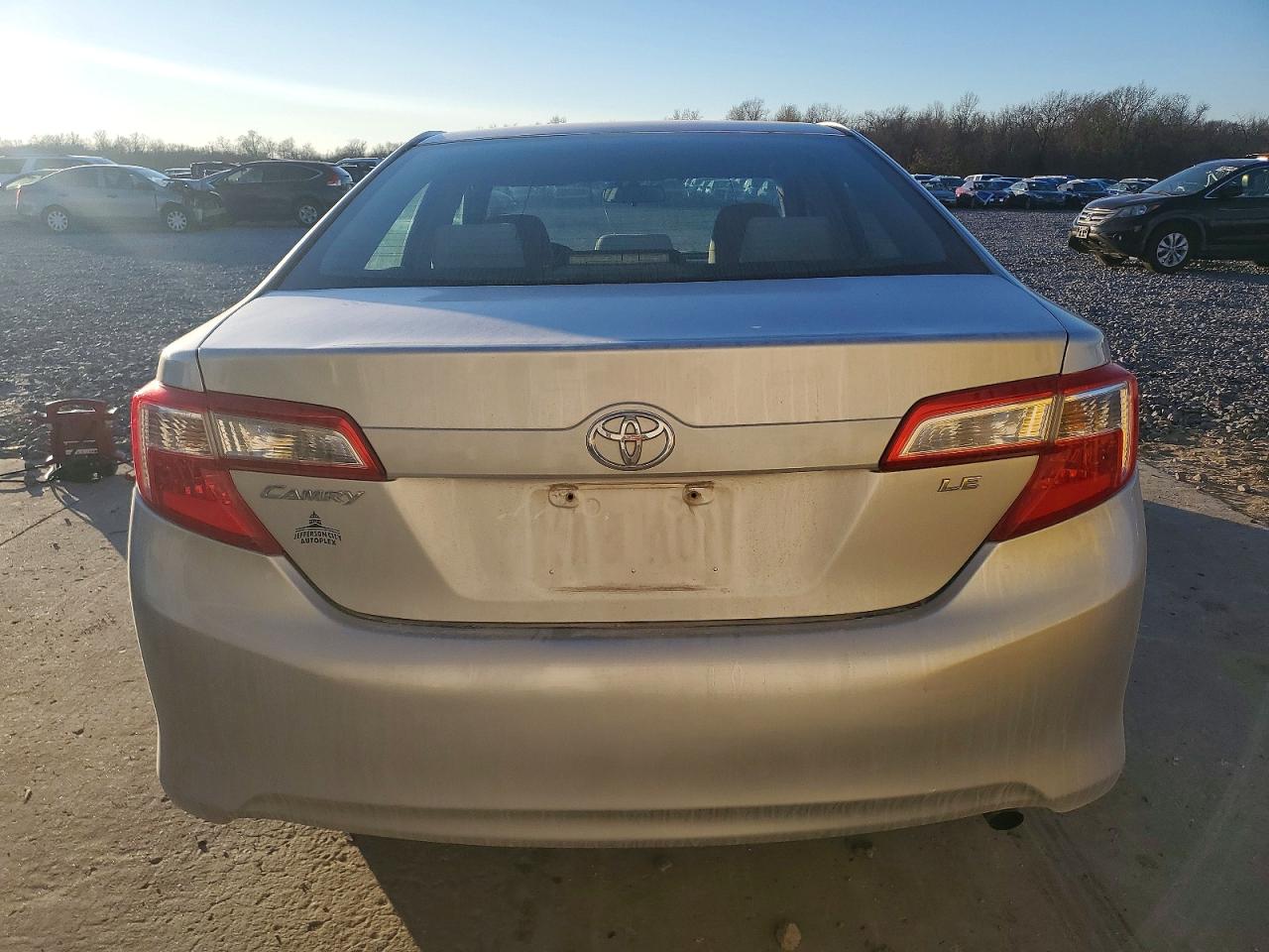 2012 TOYOTA CAMRY BASE photo 6