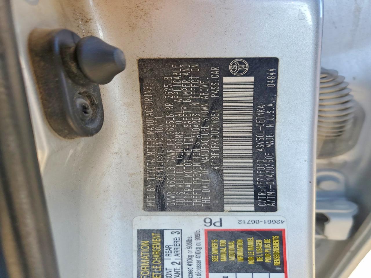 2012 TOYOTA CAMRY BASE photo 12