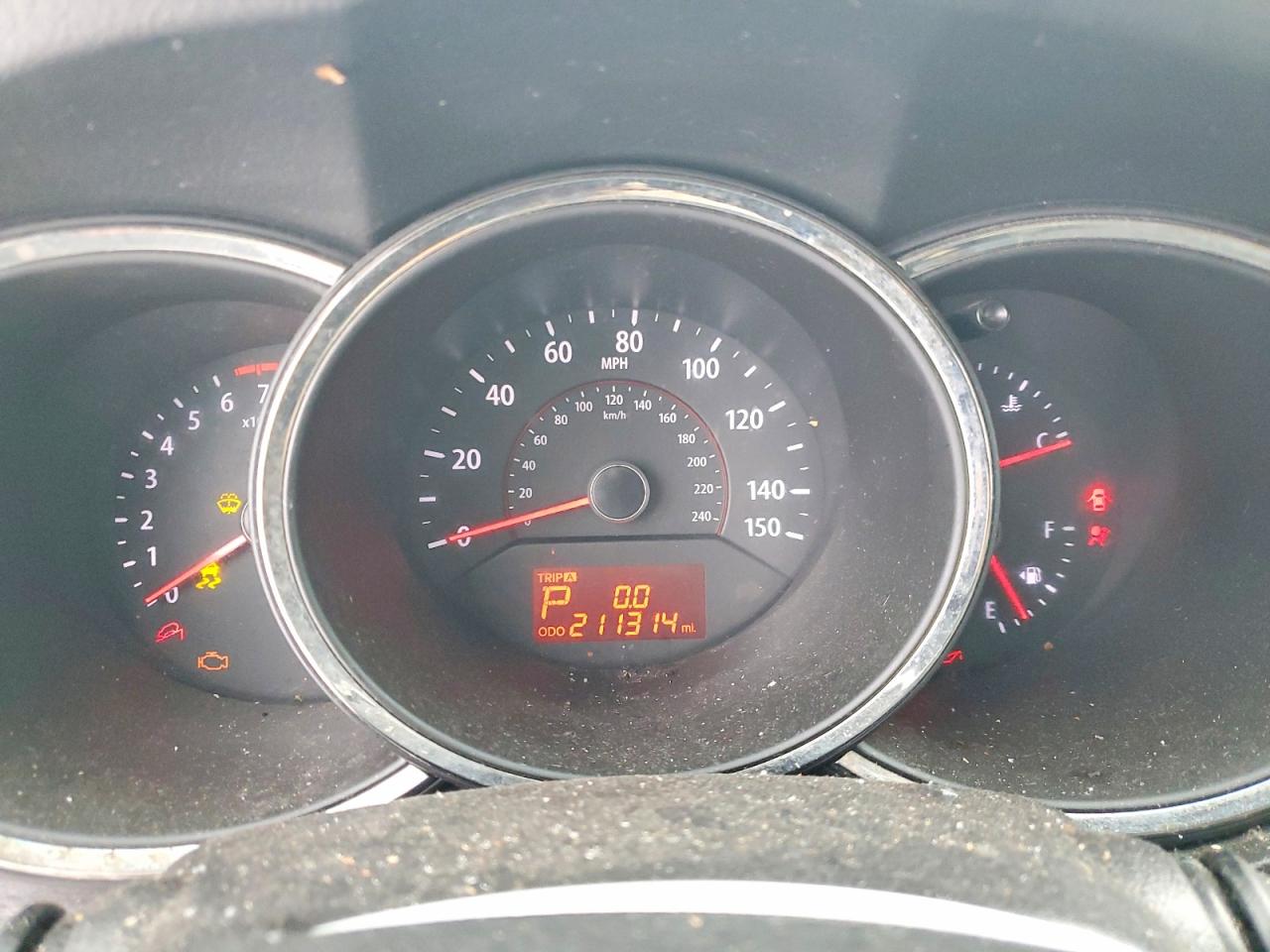 2012 KIA SORENTO BASE photo 9
