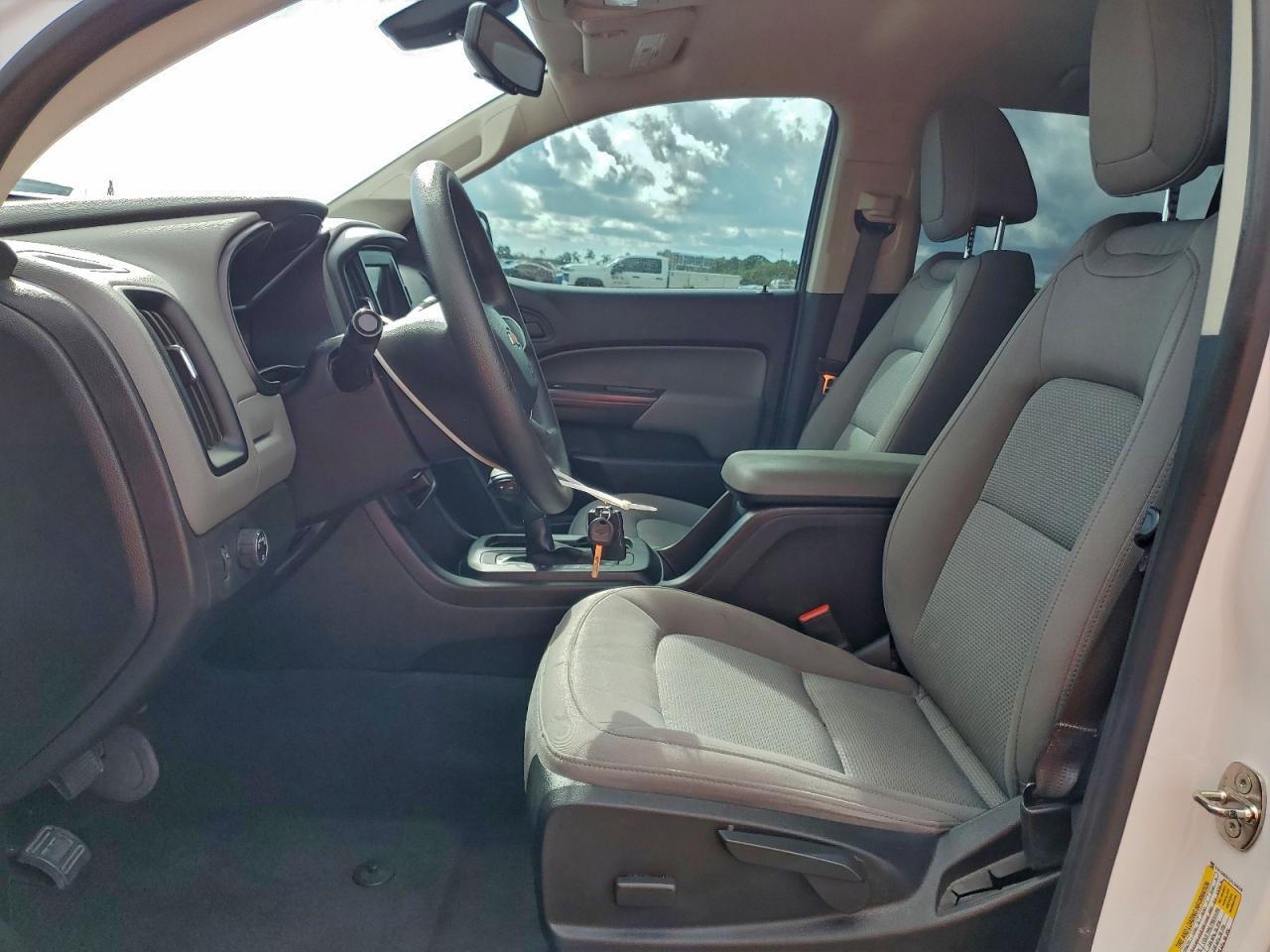 2019 CHEVROLET COLORADO photo 7