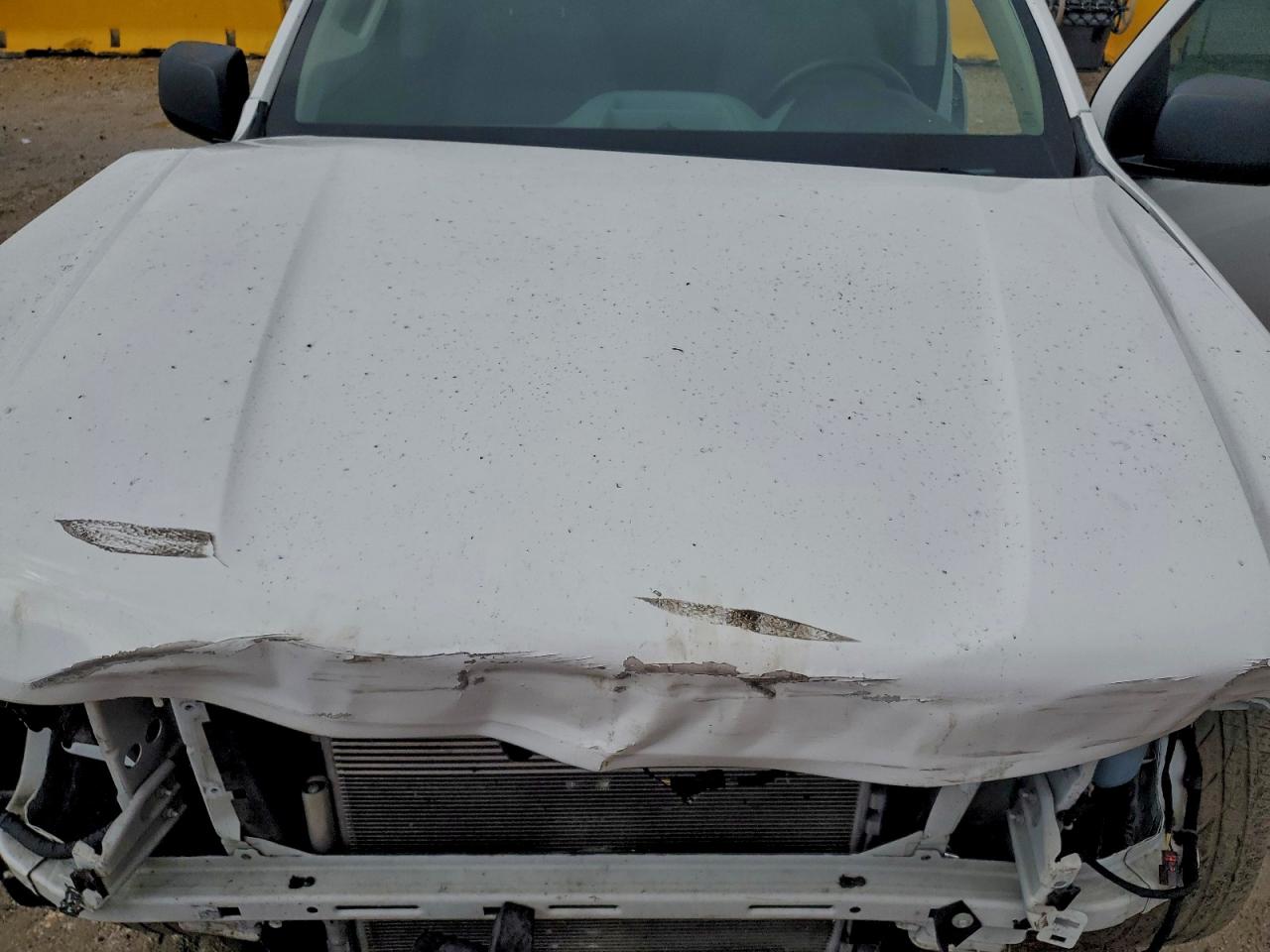 2019 CHEVROLET COLORADO photo 11