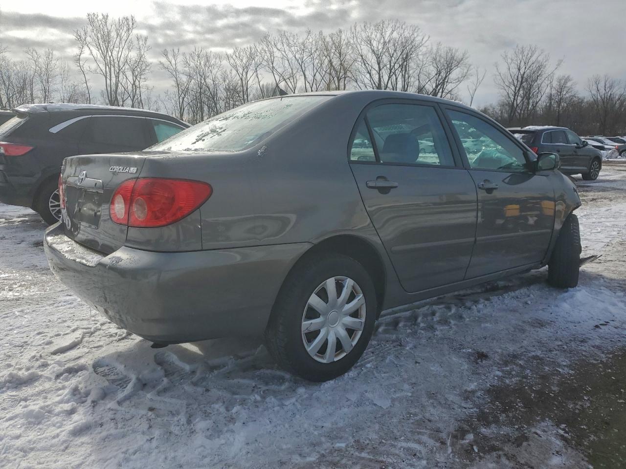 2006 TOYOTA COROLLA CE photo 3