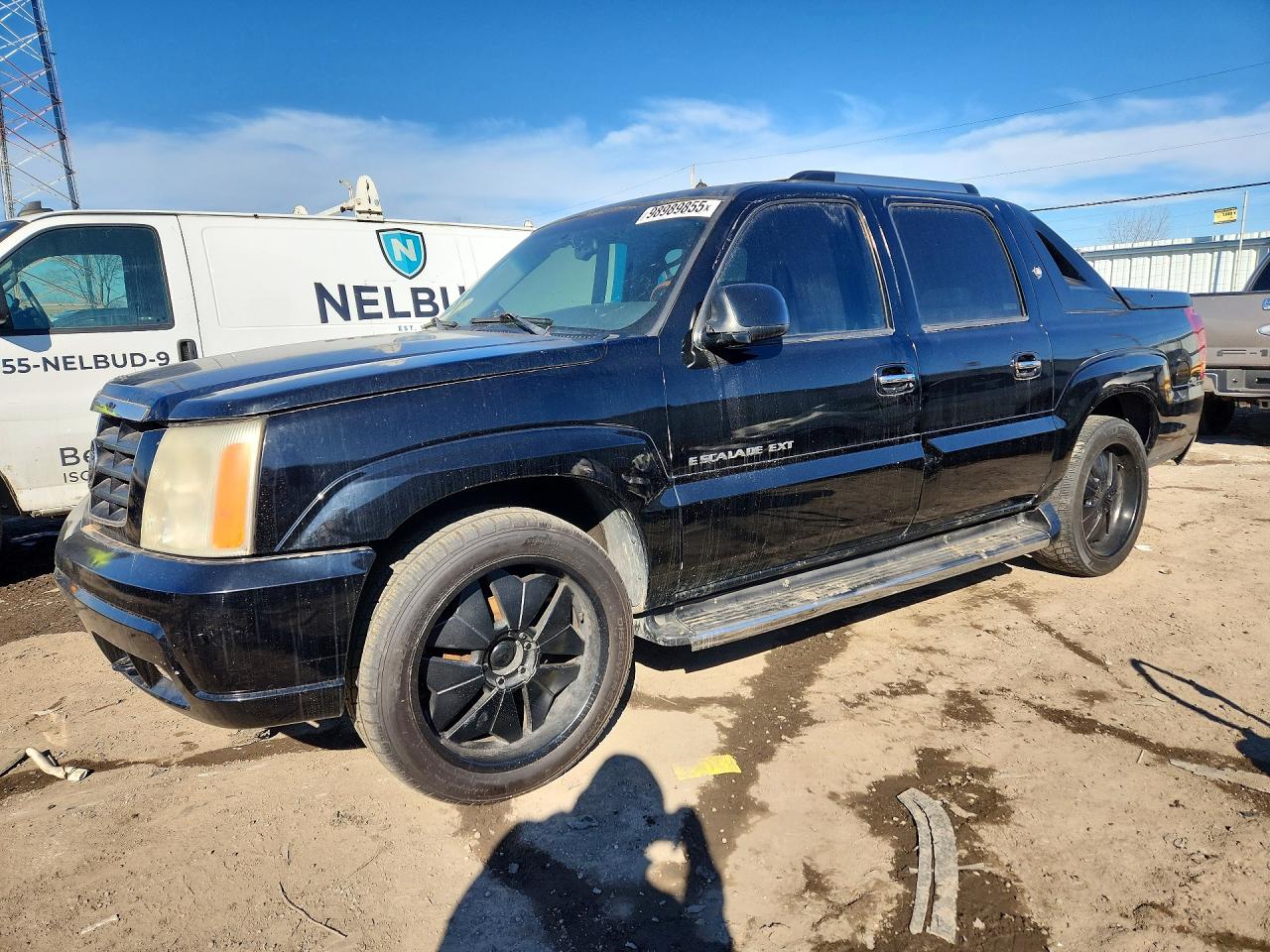 2002 CADILLAC ESCALADE