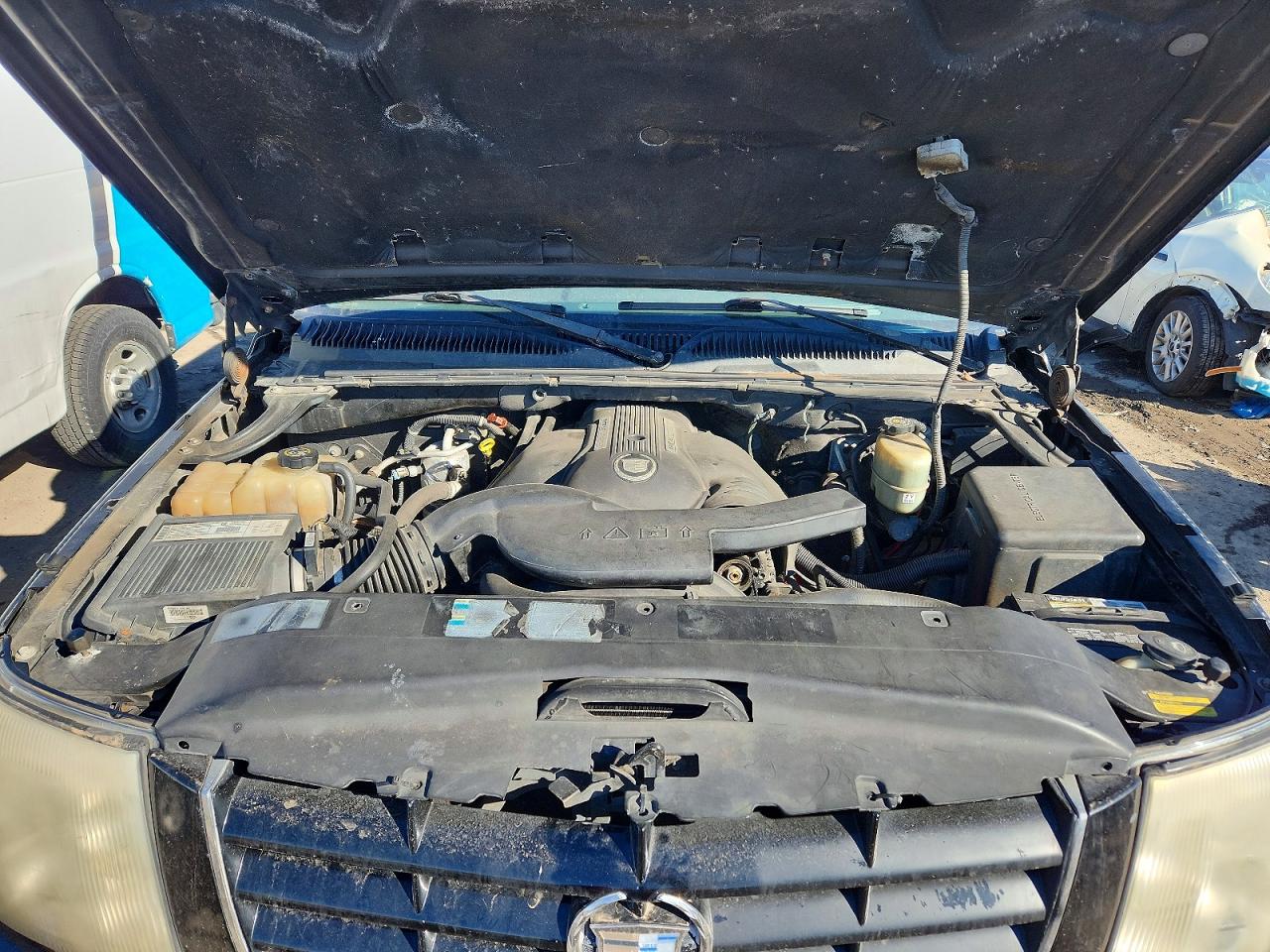 2002 CADILLAC ESCALADE EXT photo 21