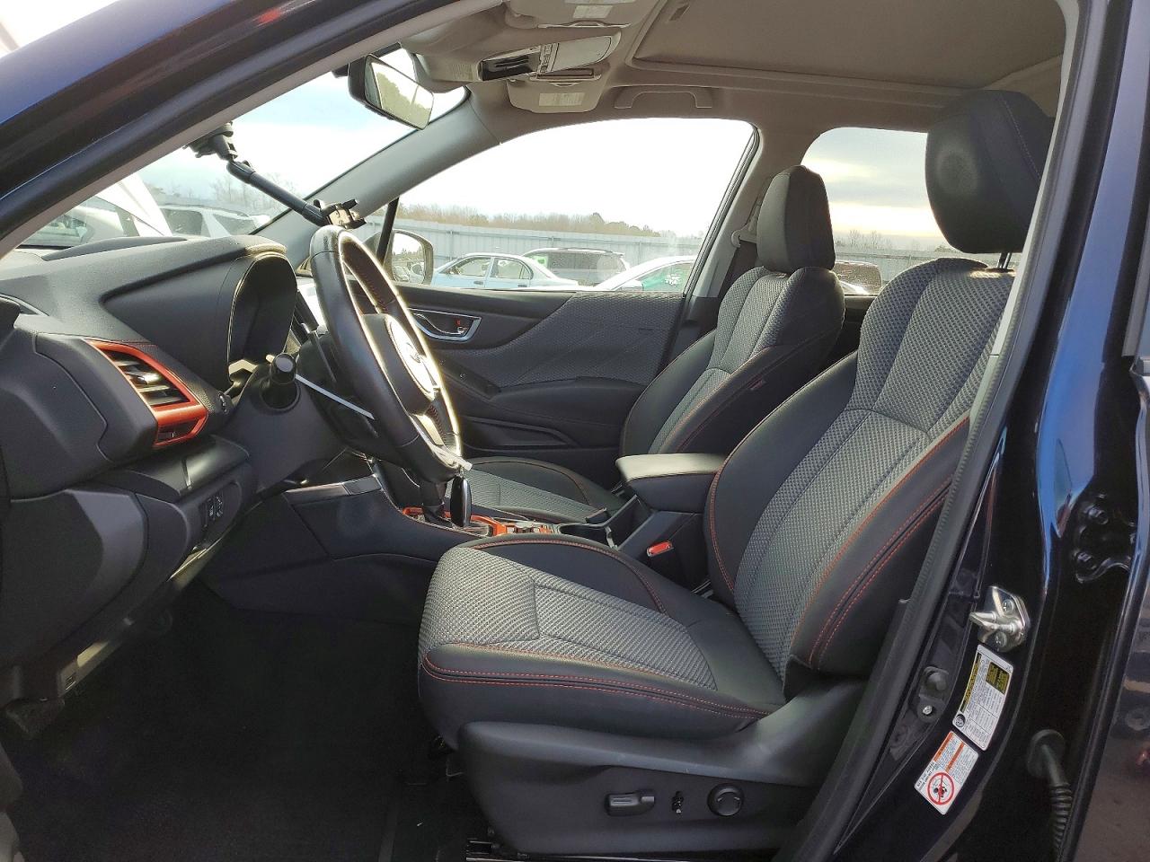 2019 SUBARU FORESTER SPORT photo 13