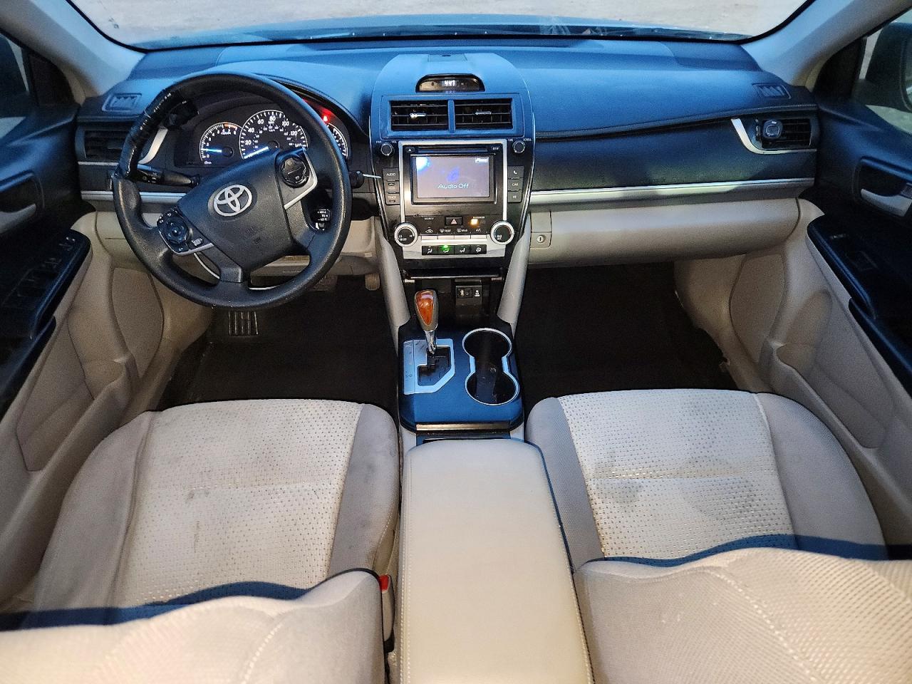 2013 TOYOTA CAMRY L photo 15