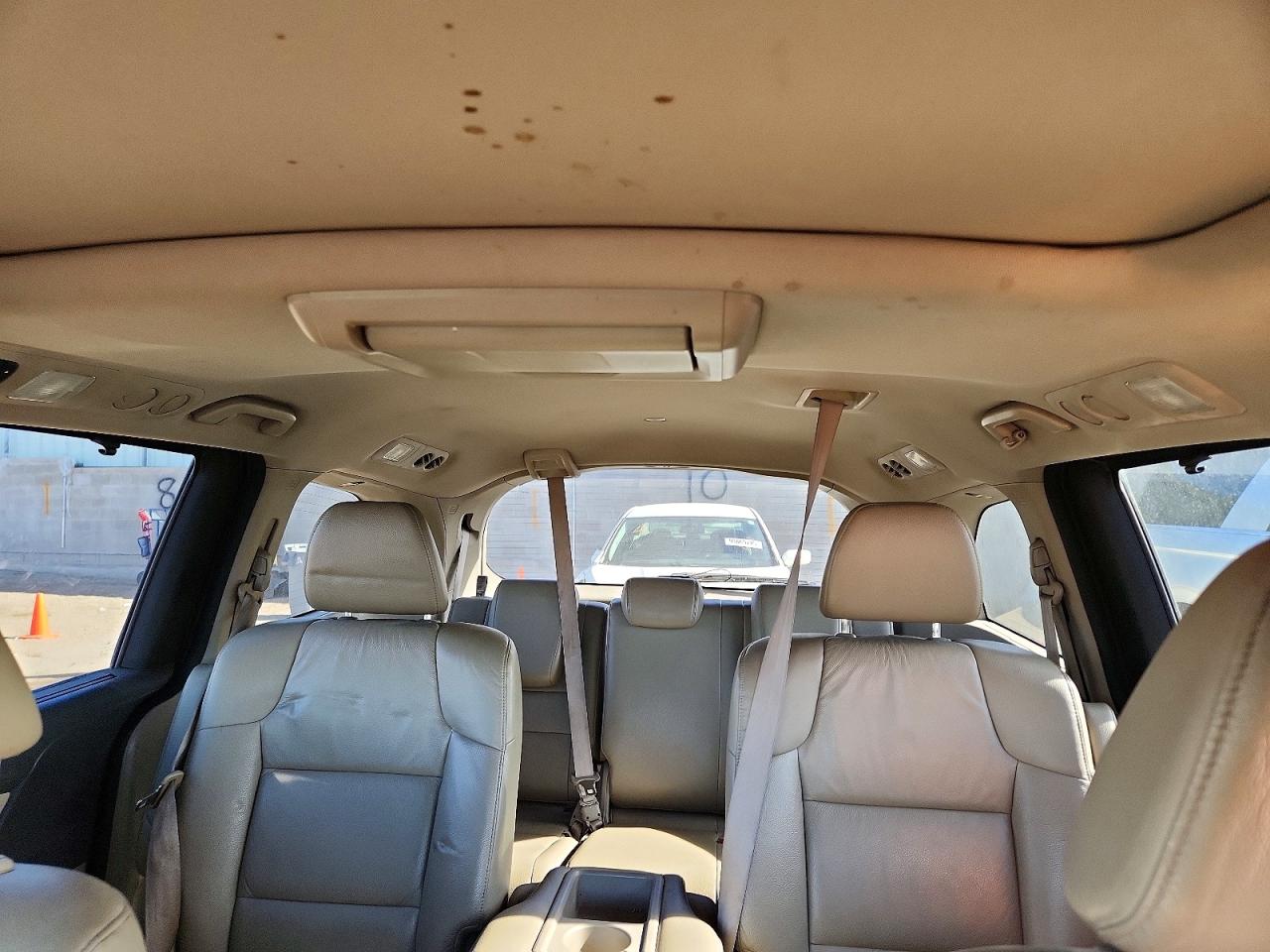 2012 HONDA ODYSSEY EXL photo 10