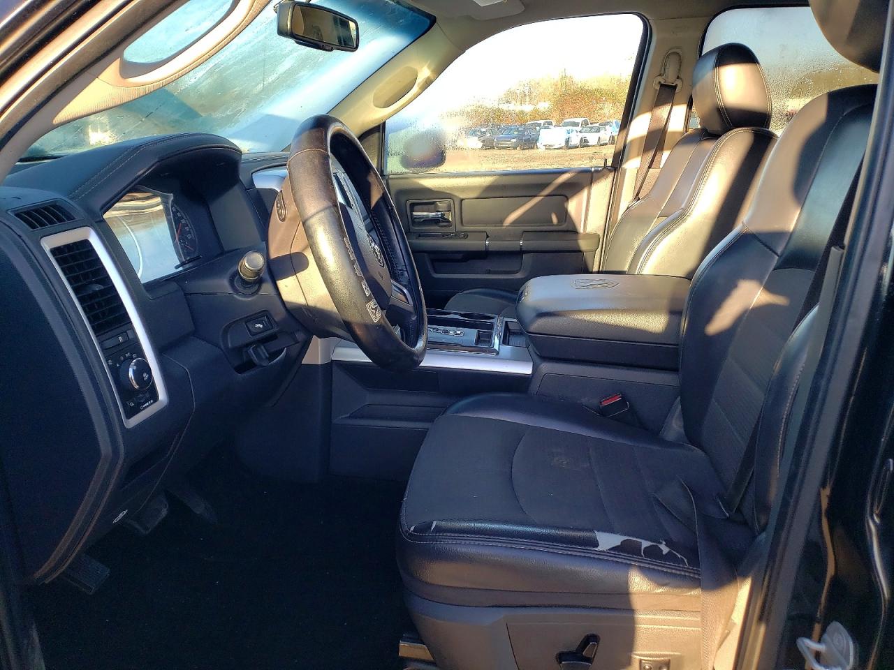 2010 DODGE RAM 1500 photo 7