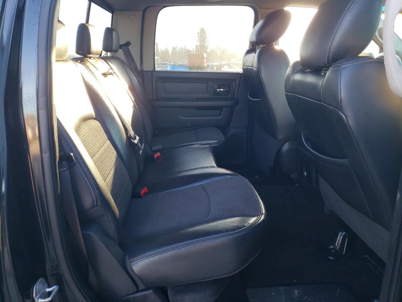 2010 DODGE RAM 1500 photo 10