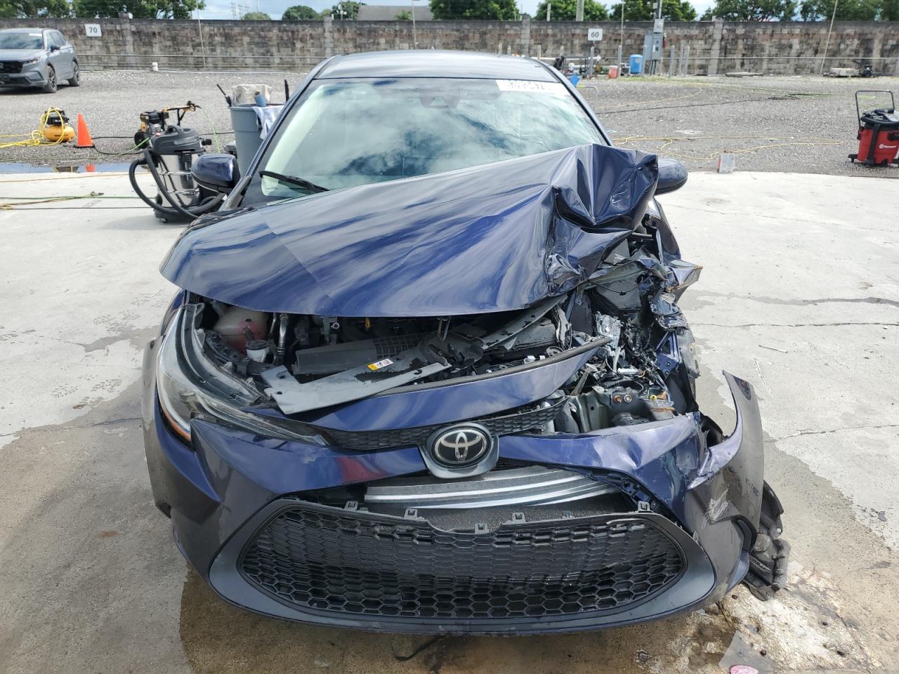 2020 TOYOTA COROLLA LE photo 5