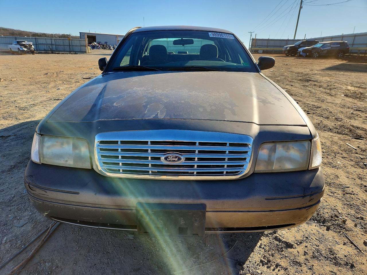 2005 FORD CROWN VICTORIA photo 5