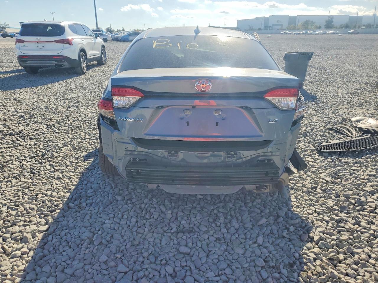 2025 TOYOTA COROLLA LE photo 6