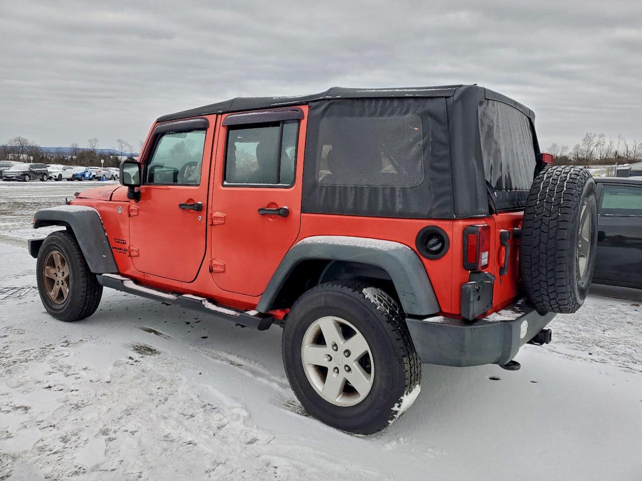 2013 JEEP WRANGLER UNLIMITED SPORT photo 2