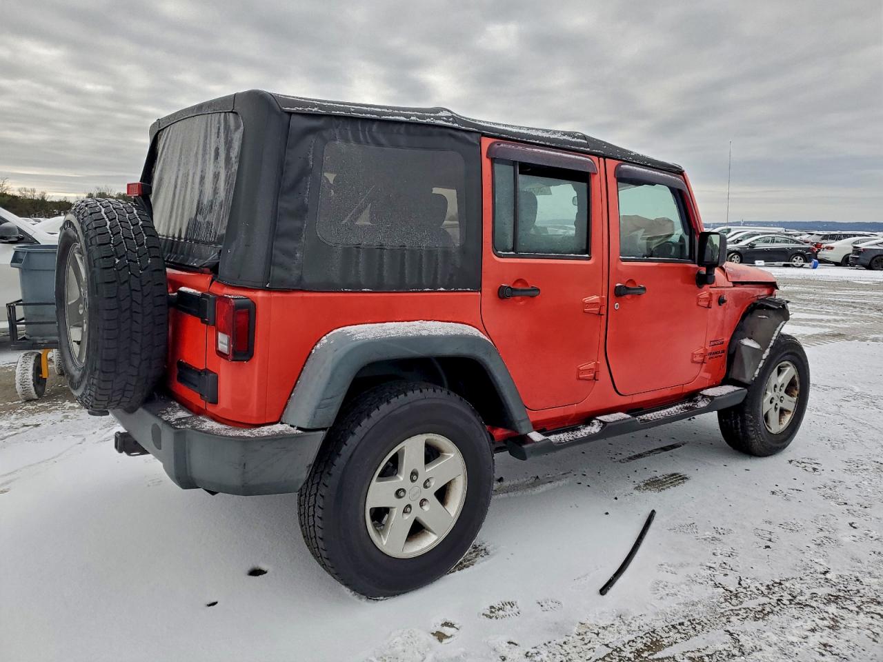 2013 JEEP WRANGLER UNLIMITED SPORT photo 3