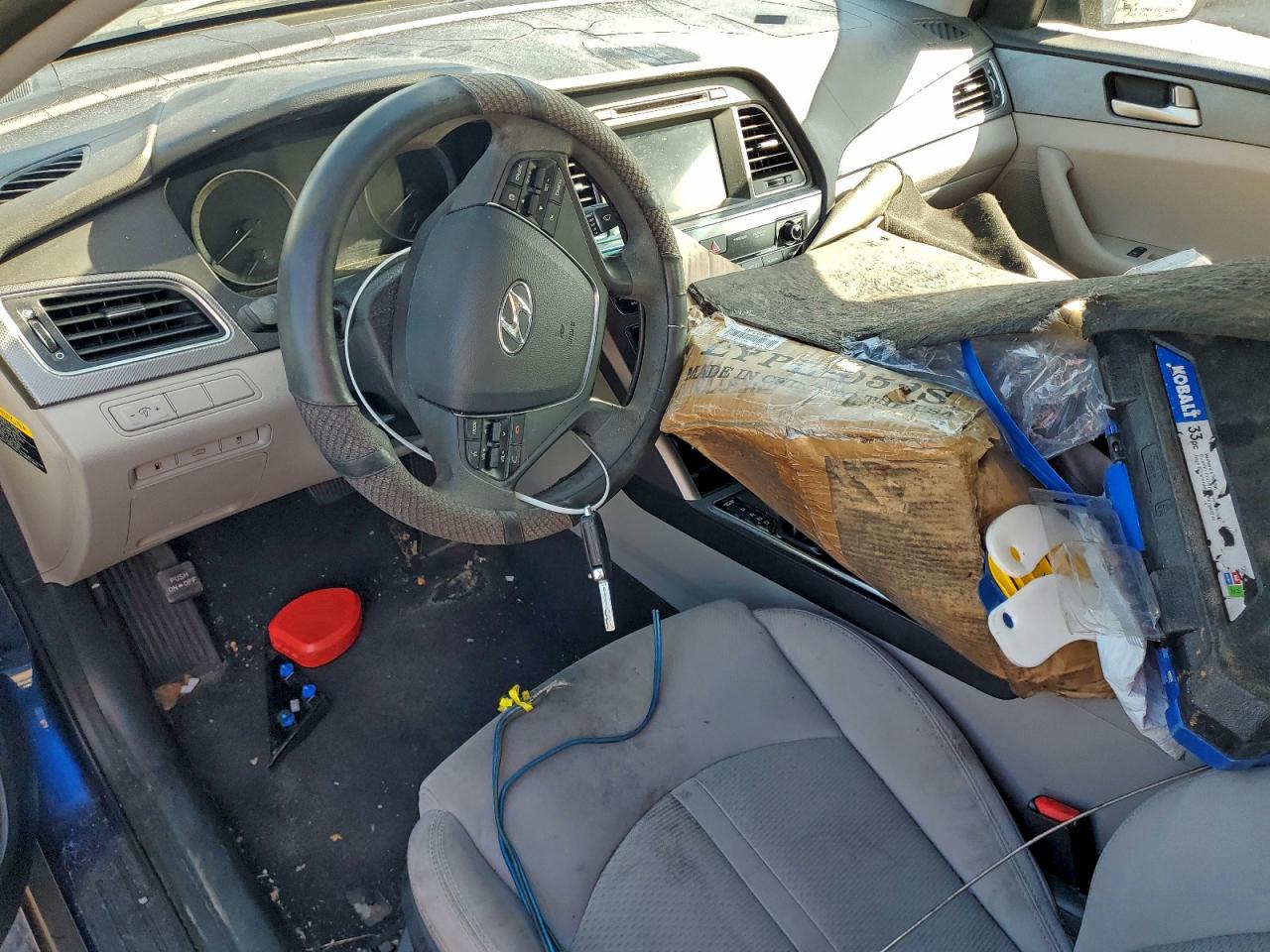 2016 HYUNDAI SONATA SE photo 8