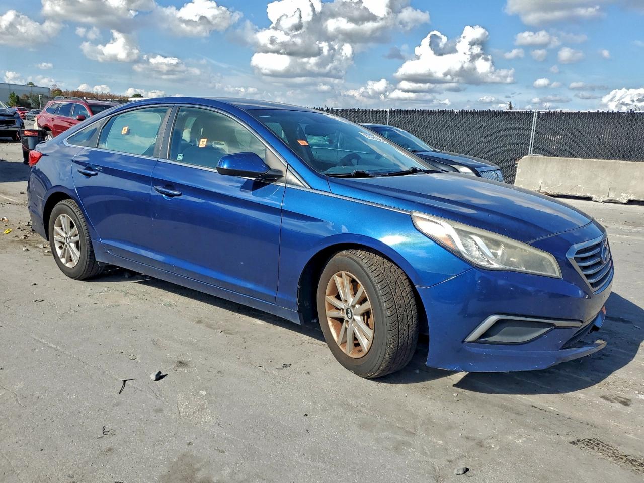 2016 HYUNDAI SONATA SE photo 4